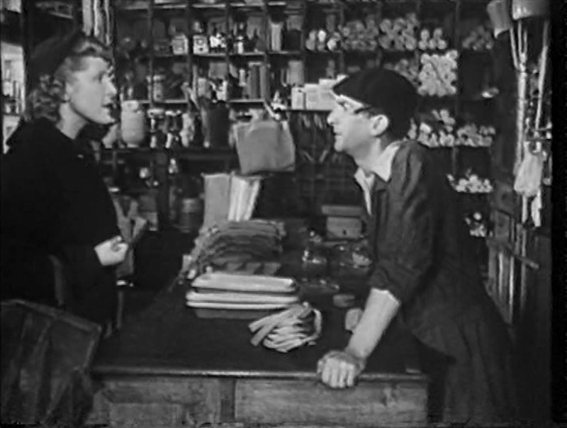 Louis de Funès, quai de Grenelle